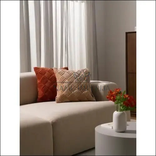 Dekoratyvinė aksominė pagalvėlė DI4301 - €20 Save 50% __label:Pristatymas 1-2 d.d., color-smelio, interjeras,