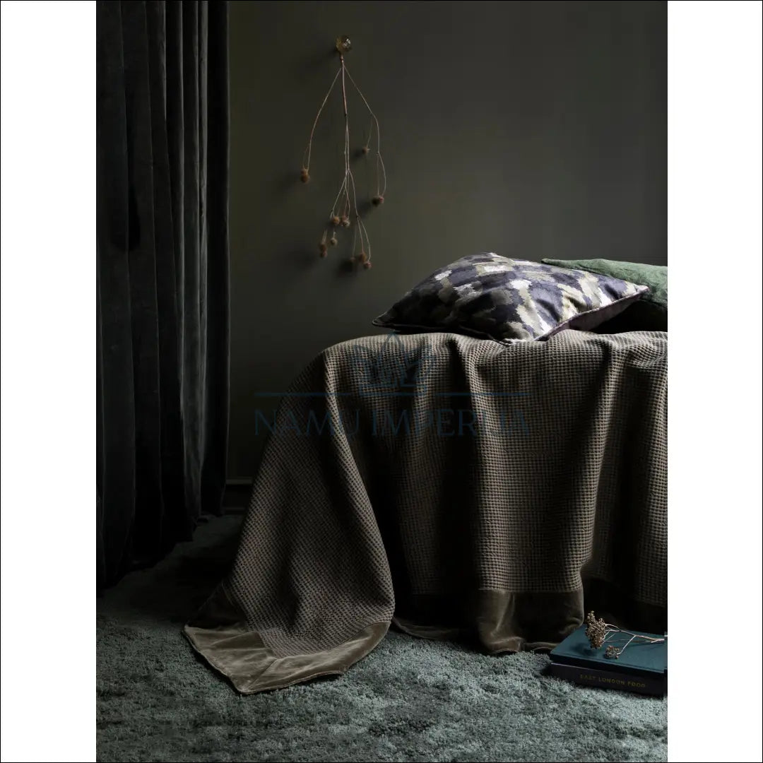 Lovatiesė (220x260cm) DI3089 - €69 Save 70% 50-100, __label:Pristatymas 1-2 d.d., color-zalia, material-medvilne,